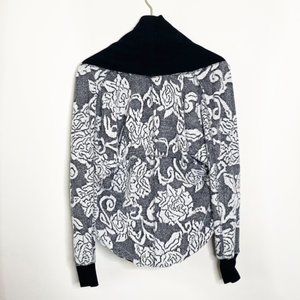 Xhilaration Black & White Floral Cardigan Sweater